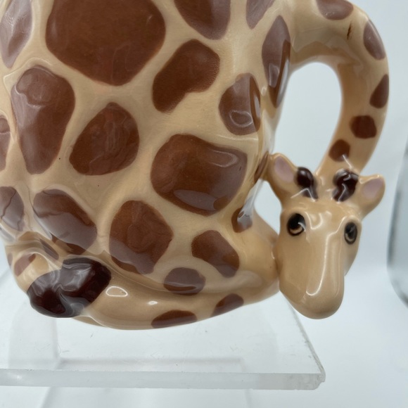 Handmade, giraffe mug, yellow and brown color - Picture 7 of 9